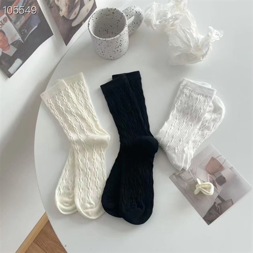 Spring, summer, autumn new product solid color jk women's socks sweet, cute tingling black and white socks, cotton socks, cotton socks